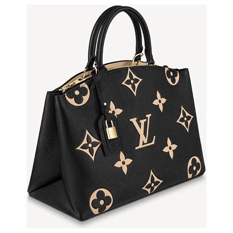 paris grand palais louis vuitton|louis vuitton tote with strap.